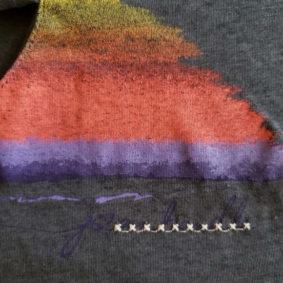 Western Sunset Graphic Tee - Cut Out Tee - V Neck Tee - Picture 4 of 4